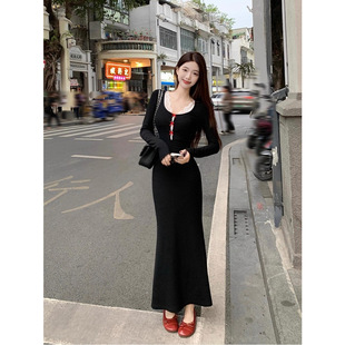 法式 黑色针织鱼尾连衣裙女秋冬钓系约会裙内搭包臀长裙子 性感修身