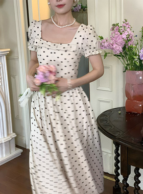 法式复古小众白色波点短袖连衣裙子女装2025新款夏季气质收腰长裙