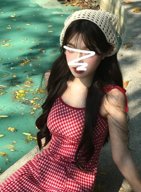 复古格纹红色吊带连衣裙子夏季女装2025年新款多巴胺别致绝美奶甜