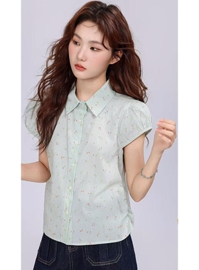 高级感绿色翻领条纹衬衫女2025夏季时尚减龄炸街独特漂亮小衫