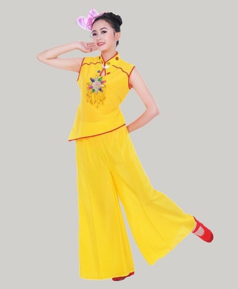 彩云南民族服装开门红扇子舞秧歌 花灯服广场舞演出表演厂家直销