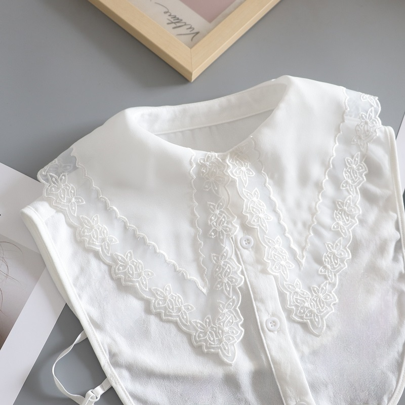 蕾丝镂空配毛衣翻领娃娃领假领子