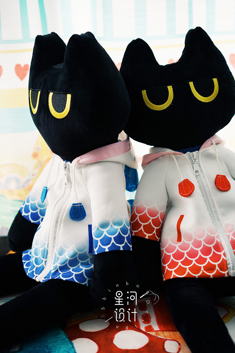 星河设计 KYLIN猫麒麟小猫坐坐玩偶衣服 蓝红金鱼卫衣 新品