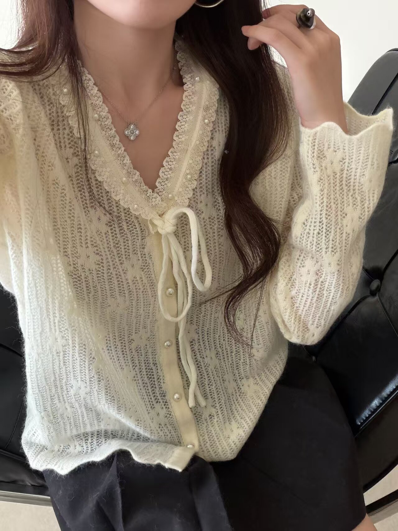 韩系V领蕾丝花边钉珠系带针织开衫女宽松显瘦毛衣外套打底衫65080