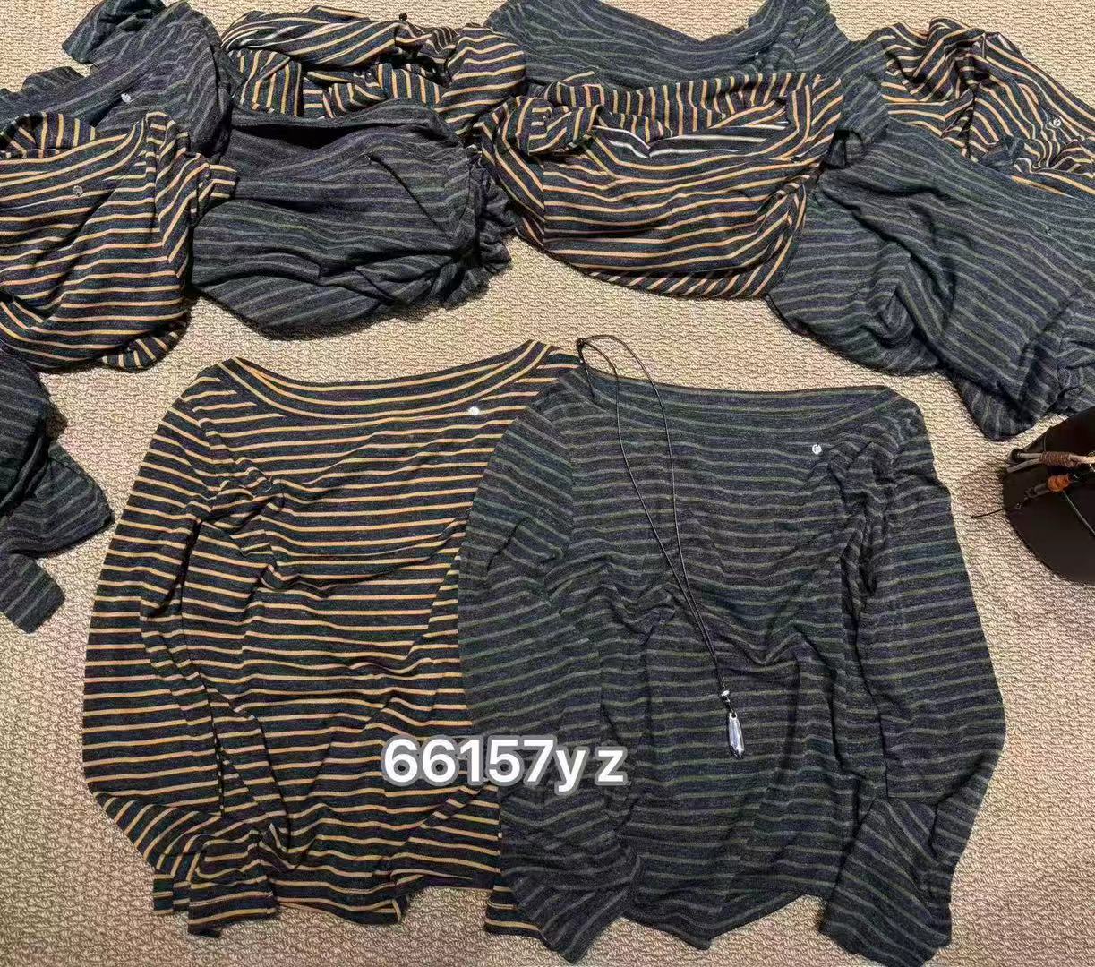 韩系简约蝙蝠袖条纹长袖T恤女秋季新款套头百搭显瘦上衣R66157