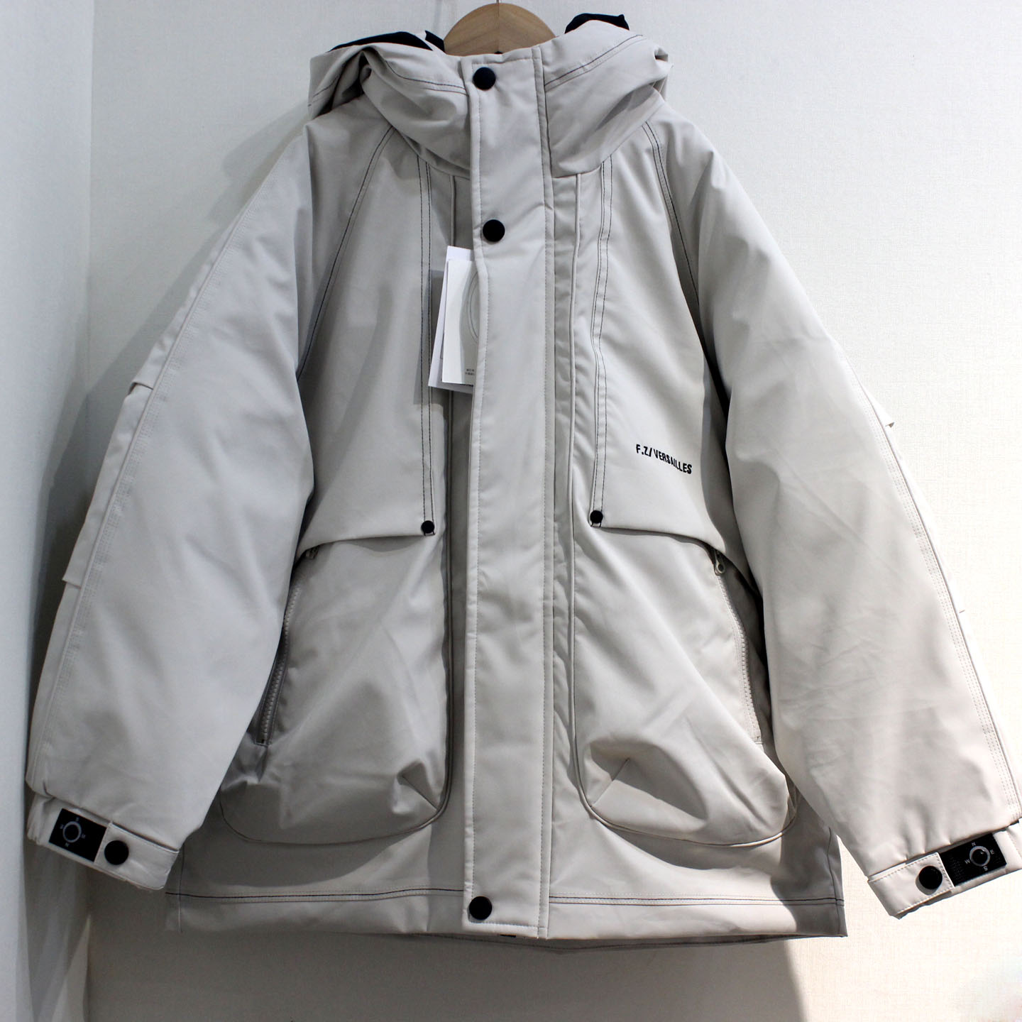 青少年冬男女孩时尚冲锋衣羽绒服学生米色90白鸭绒150-180码亲子