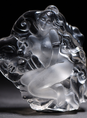 鲍氏男女水晶美女人物与九尾狐