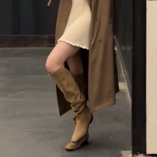 不过膝粗跟长靴高筒骑士靴 靴女秋冬季 羊皮版 美拉德复古堆堆时装