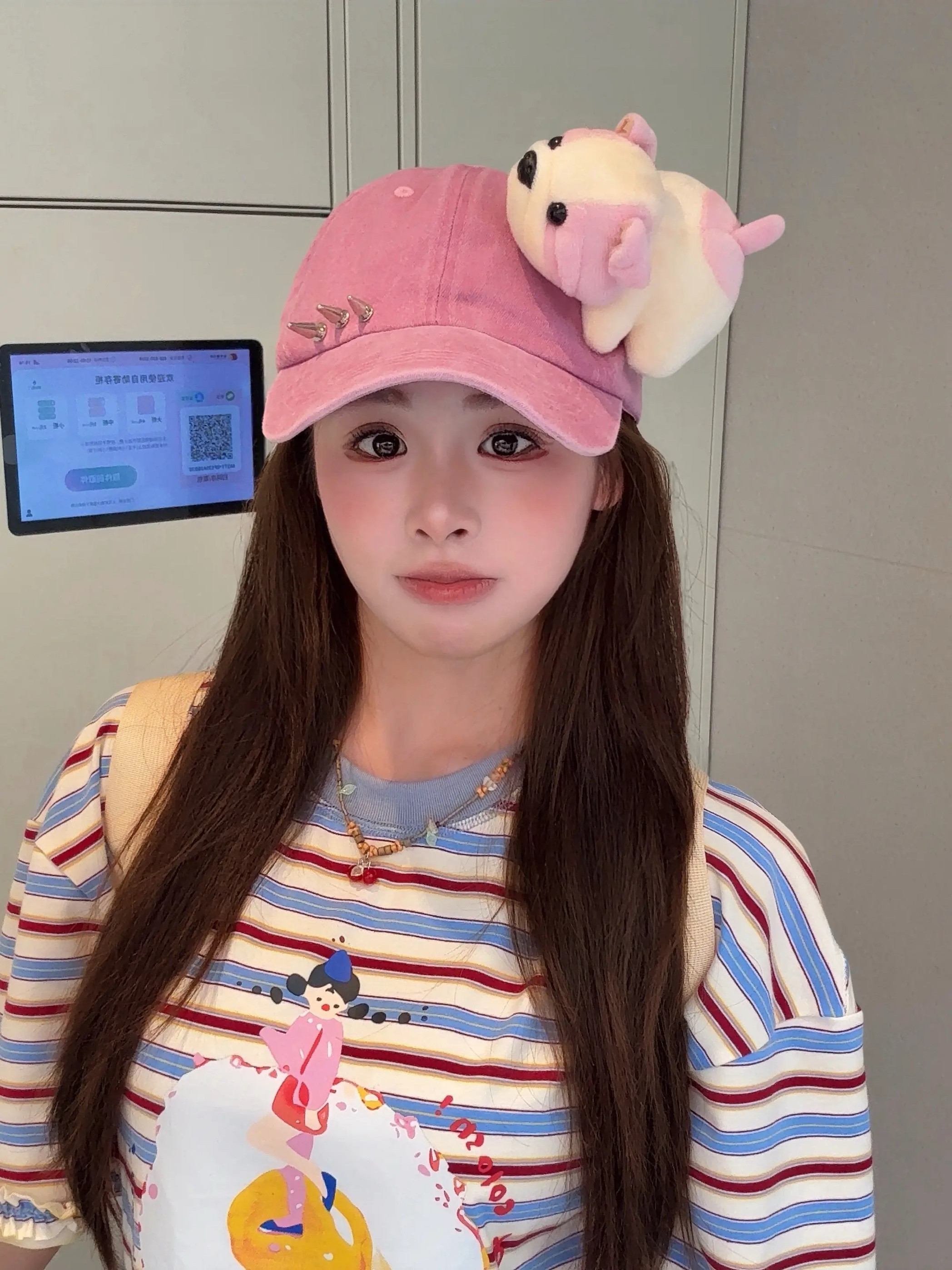趴趴毛绒小狗鸭舌帽子女2025新款铆钉时尚水洗牛仔百搭棒球帽帽潮