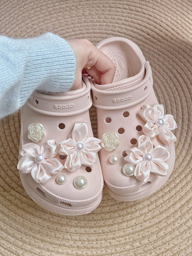 【送樱花胸针+发夹】淡粉珍珠樱花洞洞鞋扣diy甜美桃之夭夭鞋花