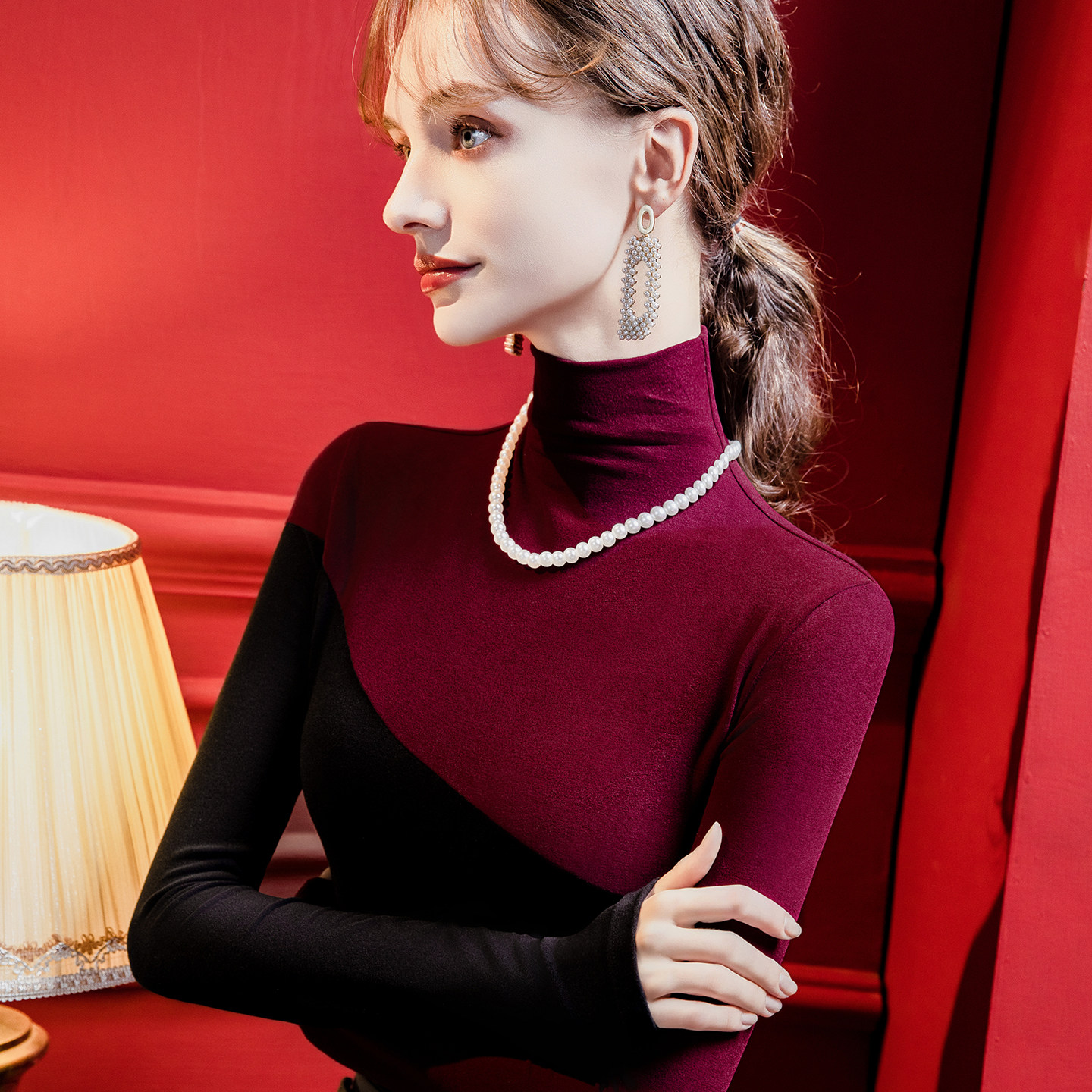 高领磨毛打底衫女红黑拼色冬季修身内搭保暖洋气上衣百搭T恤小衫