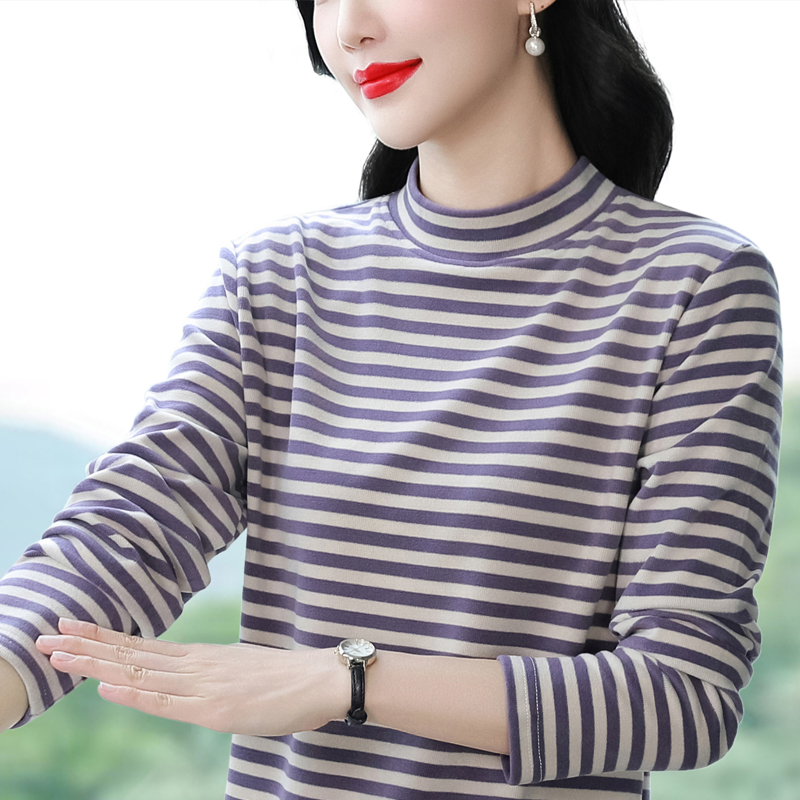 2025秋冬新款女士大码打底衫