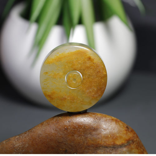 珠玉珍藏和田玉籽料黄皮平安扣