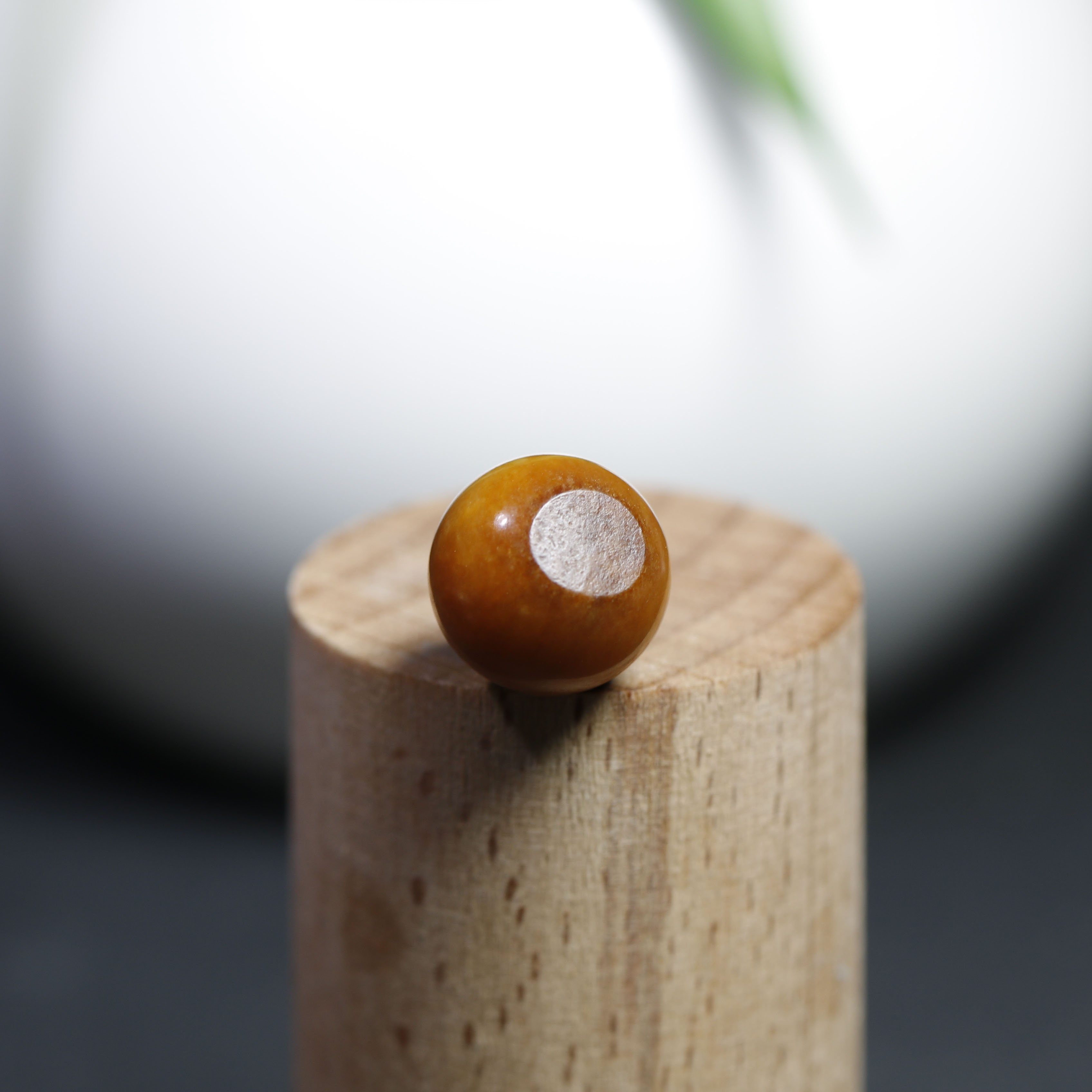 珠玉珍藏和田玉籽料红皮黄沁圆珠