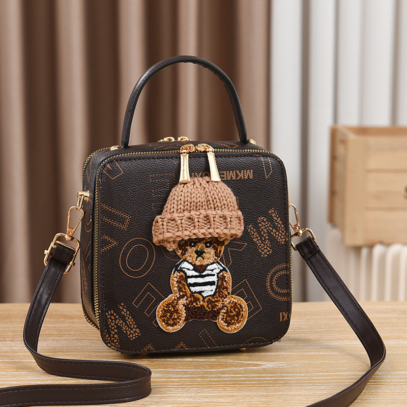 时尚复古迷你包包女包小众设计手提盒子包女士单肩斜挎立体小方包,箱包皮具/热销女包/男包,通用款女包,淘宝优惠券,粉丝福利购,淘宝优惠卷