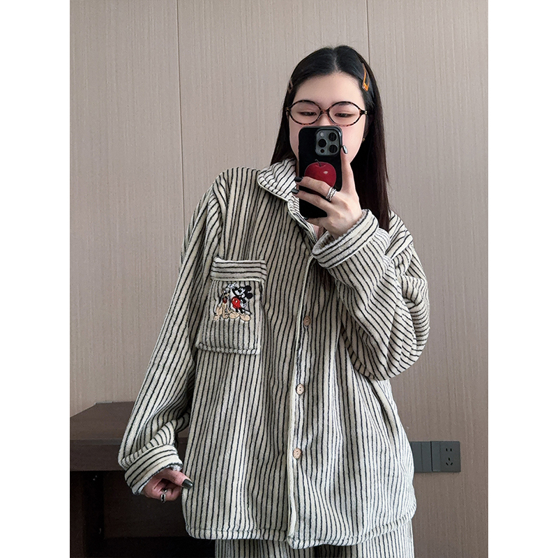 毛绒睡衣日系卡通米奇加厚法兰绒