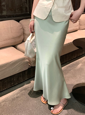 【现货】EAU DE MER 鎏光美学 气质高级缎面斜裁包臀鱼尾半身裙