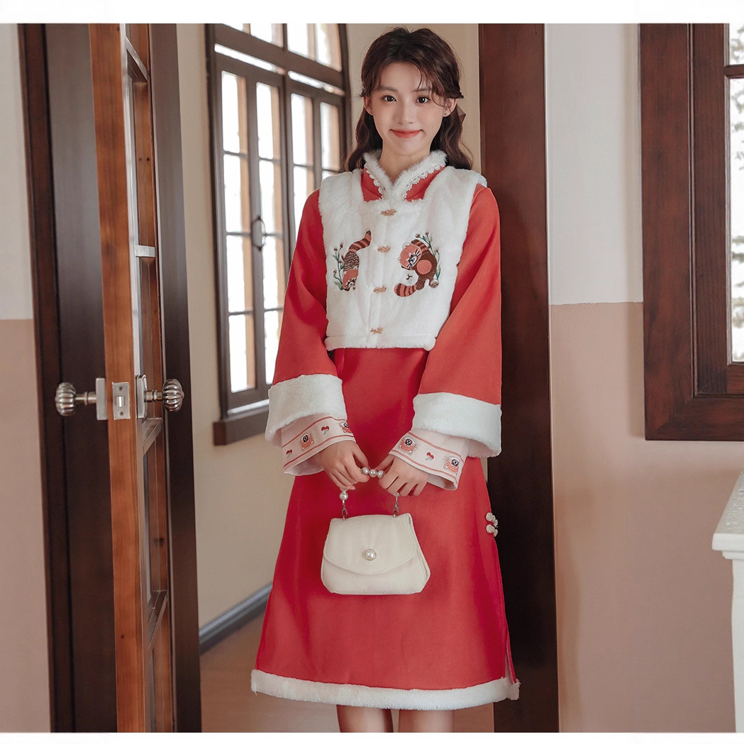 女装2025秋冬十三行新款新中式国风汉元素加绒连衣裙刺绣马甲套装