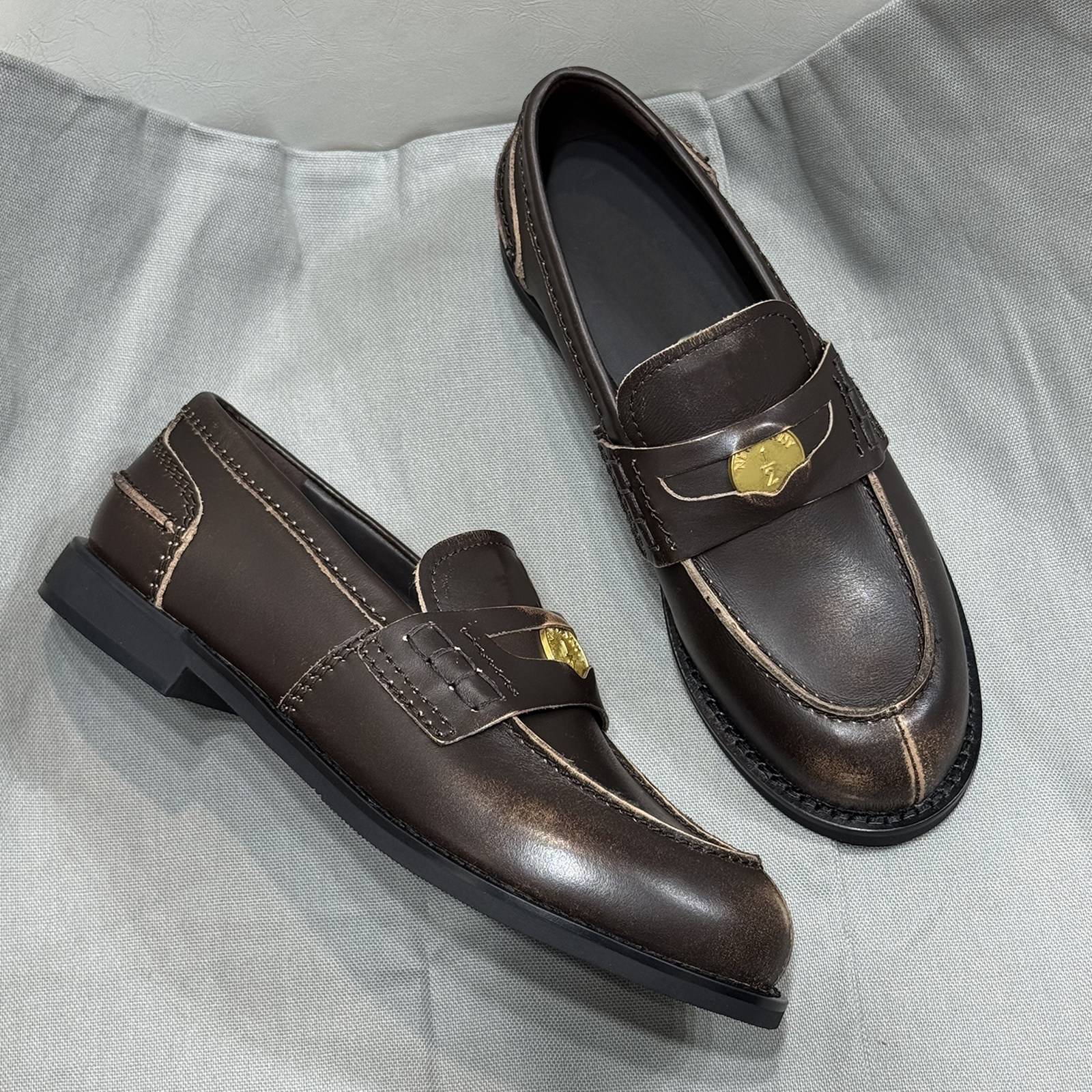 做旧复古金币乐福鞋女平底真皮圆头一脚蹬小皮鞋英伦风时尚单鞋,女鞋,乐福鞋（豆豆鞋）,淘宝优惠券,粉丝福利购,淘宝优惠卷