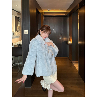 WUSTER 2025獭兔皮草外套大衣翻领高级感秋冬季保暖富家千金