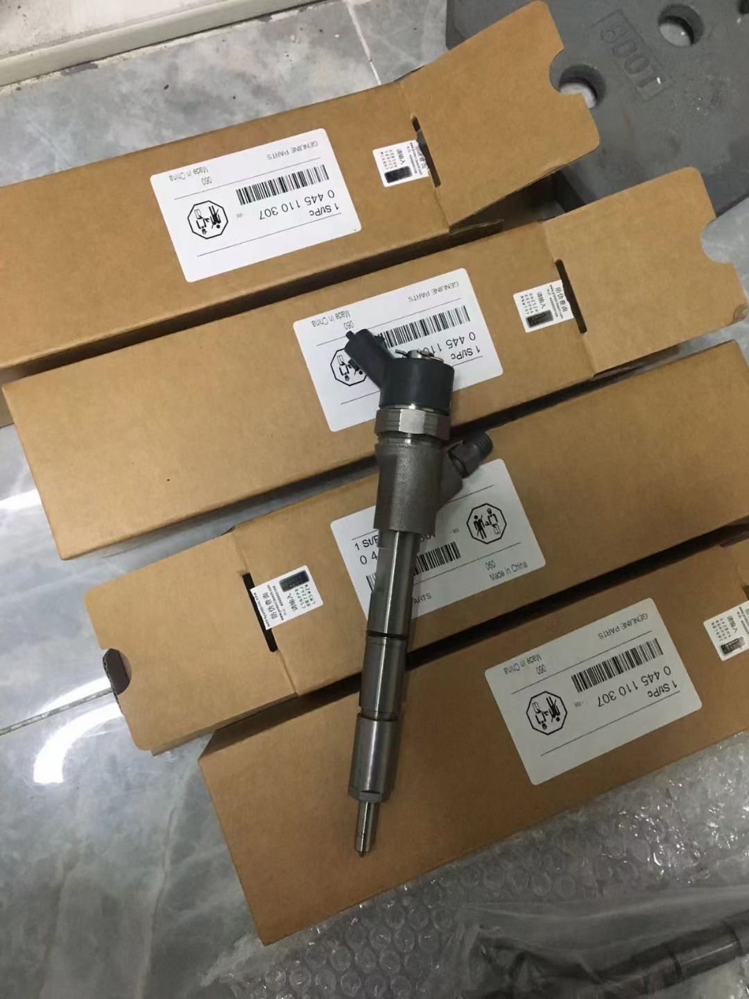 挖掘机配件PC120-8 138US-8喷油器电喷4D95L喷油嘴总成