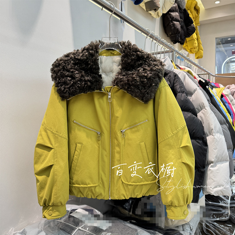 大毛领拼接工装羽绒服女短款2025