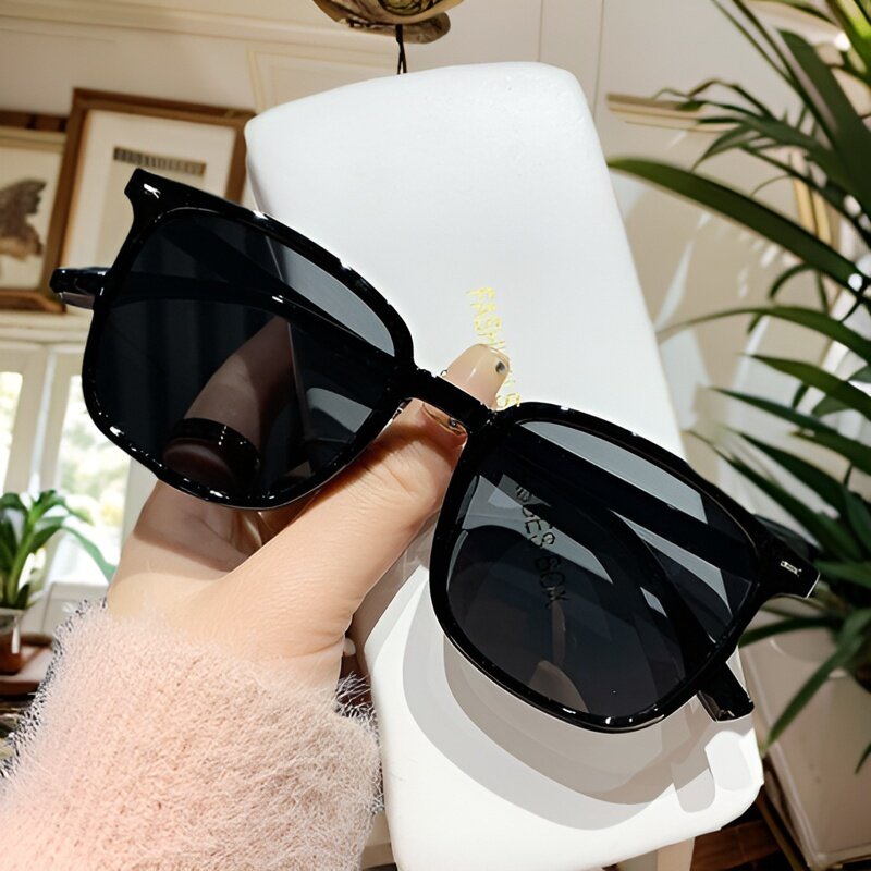 2024款开车夜视偏光墨镜女优雅痞帅个性防紫外线女ins太阳眼镜男