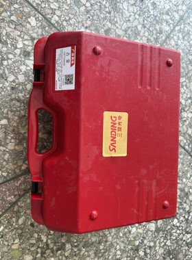 三鼎STS-722R4全站仪,带原装红色硬箱,机器成色很好,议价产品