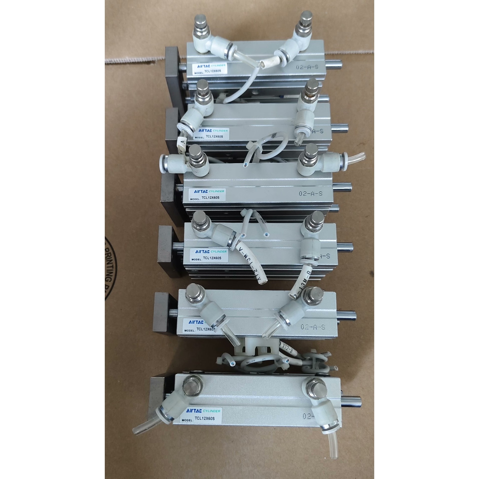 9新气缸TCL12X60S 实物拍摄6个,成色漂亮,功议价产品