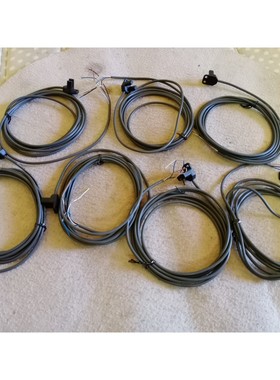 全新TOYO磁性开关T64N2现货7条,实物图拍摄,标为议价产品