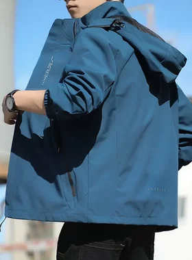 运动风男款夹克运动冲锋衣男装春秋季棒球服防水外套男士薄款防风