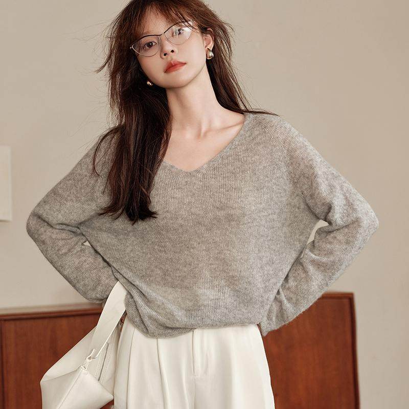 2024秋冬季高端轻奢V领宽松慵懒风显瘦时尚一线羊绒衫气质鸡心领,女装/女士精品,羊绒衫,淘宝优惠券,粉丝福利购,淘宝优惠卷