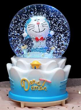 叮当猫哆啦A梦水晶球音乐盒旋转飘雪机器猫摆件十岁男孩生日礼物