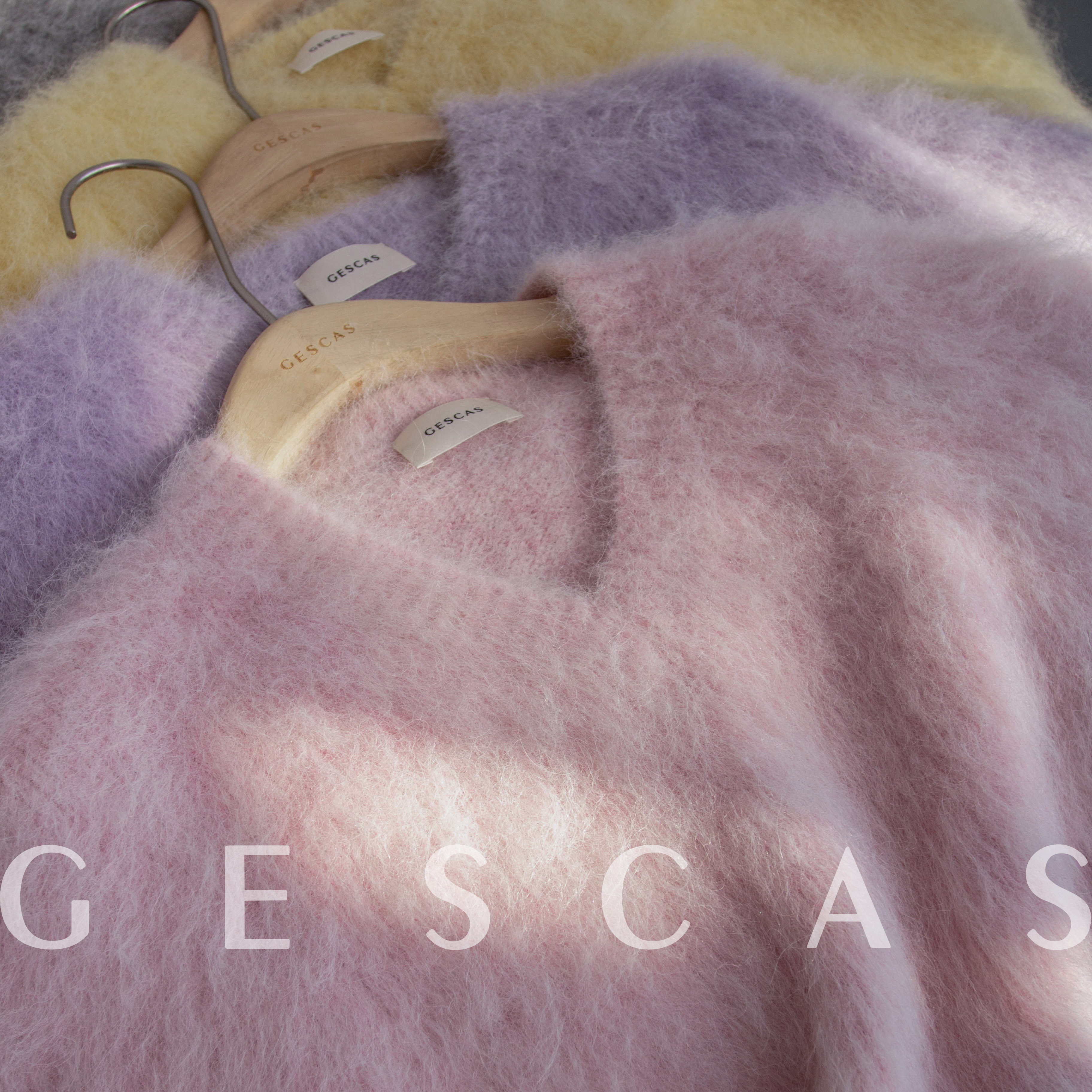 GESCAS 秋冬V领简约宽松慵懒毛衣羊驼毛拉绒长毛衣套头针织衫上衣