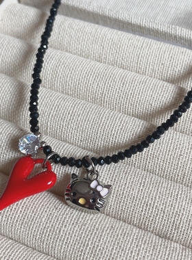kity猫可爱爱心黑尖晶石串珠项链