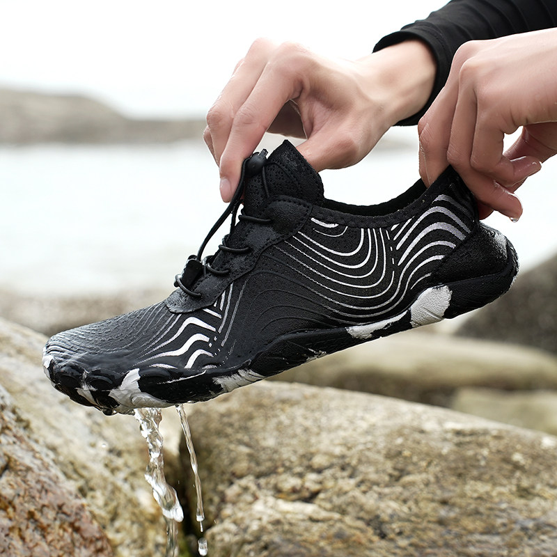 户外钓鱼防割溯溪鞋男女涉水鞋厚底徒步登山鞋防滑透气浮潜沙滩鞋