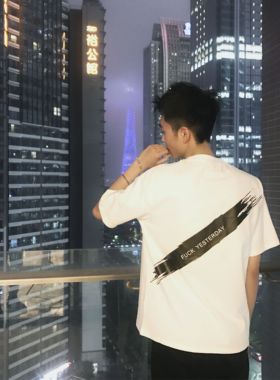 CONK v2刷漆印花 透气舒适棉麻短袖 宽松 落肩 男女 情侣 圆领T恤