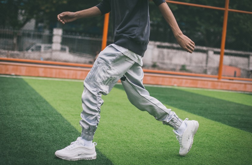 丝滑宽松运动休闲长裤