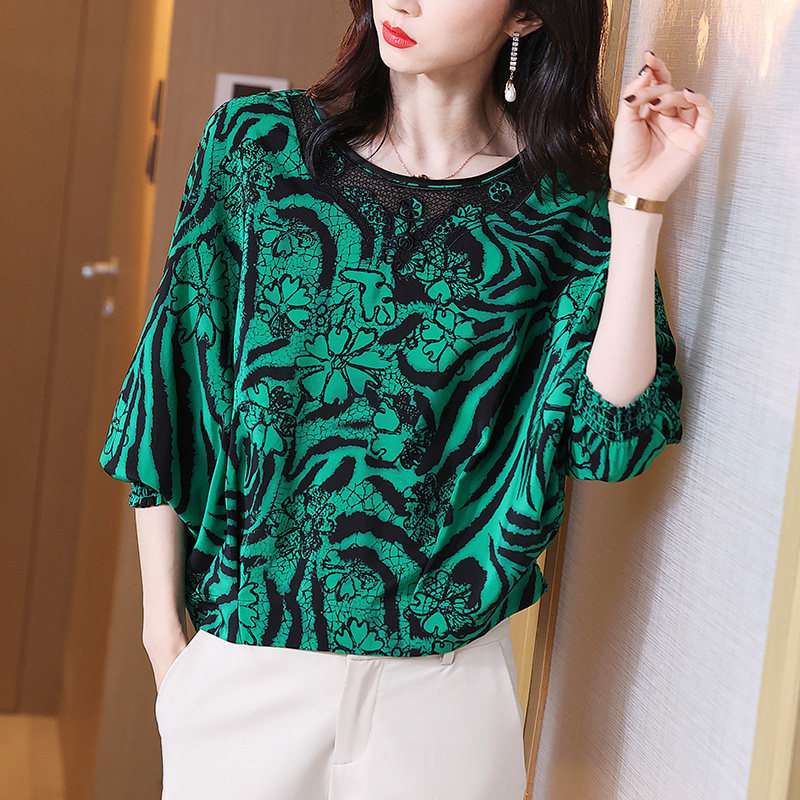 意冉重磅真丝短袖衫女春季新款短款桑蚕丝t恤小衫洋气宽松蝙蝠衫