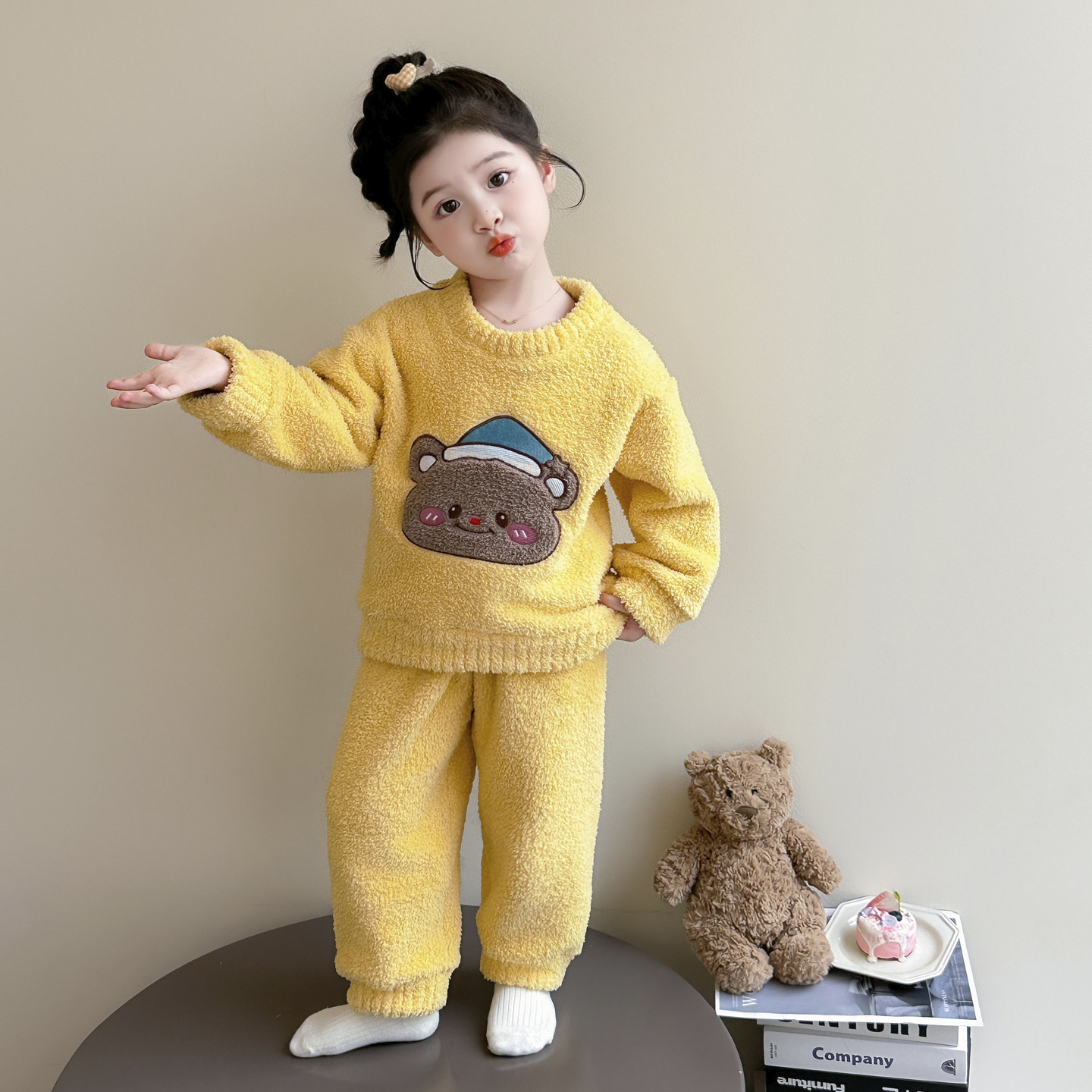 女童睡衣冬季半边绒绣花套装