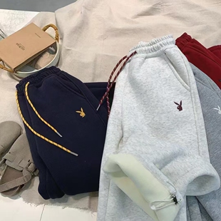 女童纯棉加绒加厚卫裤2025冬新男童软糯休闲裤刺绣窄版阔腿裤筒裤