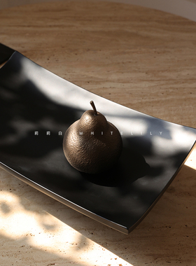 莉莉白侘寂风摆件黑色树脂果盘收纳托盘中古艺术装饰客厅茶几桌i.