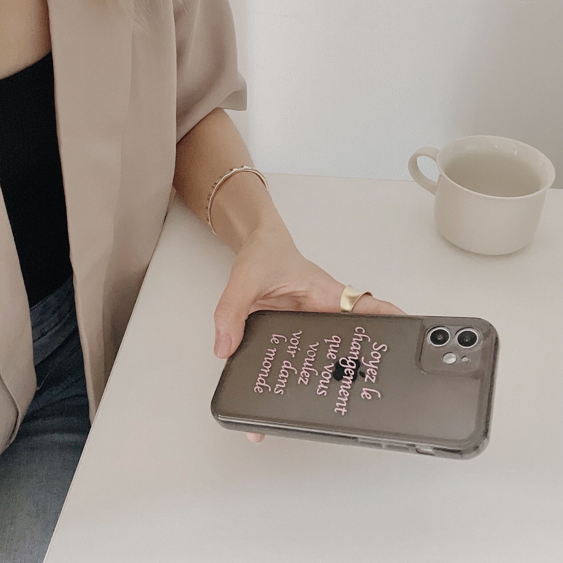 modemoiselle法语文字手机壳 "活成期待中的样子" 透黑色法式