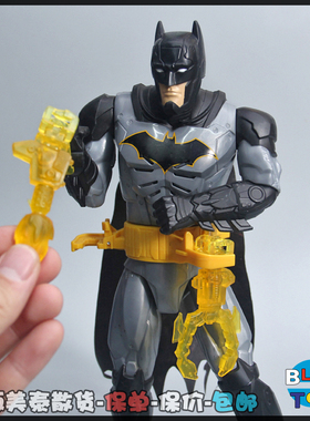 正版美泰DC发光发声蝙蝠侠手办MULTIVERSE黑暗骑士归来模型玩具