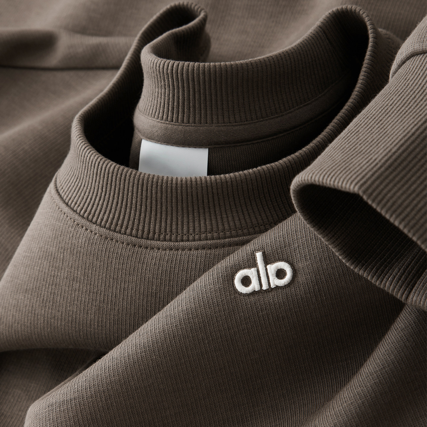 品牌卫衣男圆领修身刺绣2025秋冬新款长袖T恤休闲百搭男士上衣潮