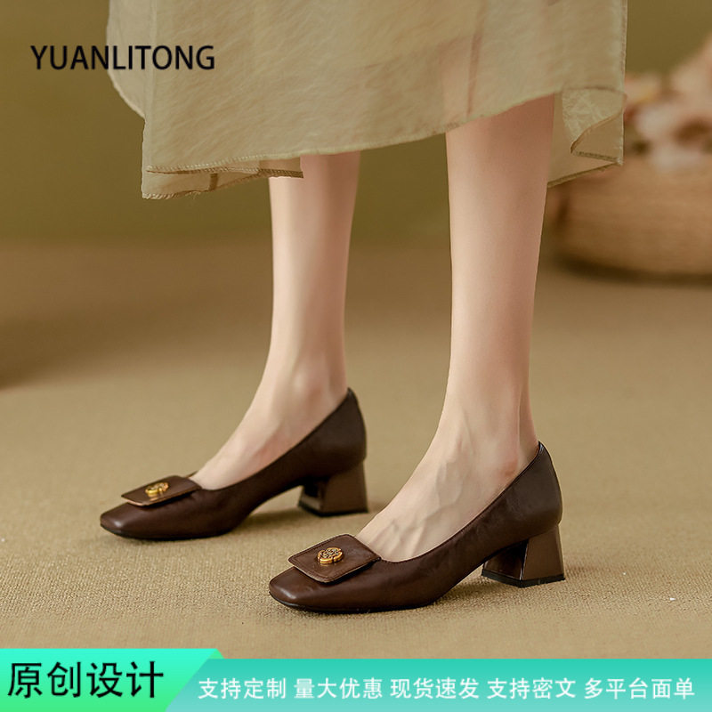 法式复古茶花单鞋女2026鞋子女新款小皮鞋粗跟淑女气质高跟瓢鞋