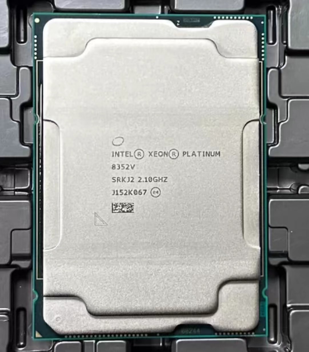 英特尔至强铂金 8352V CPU   正式版 主频2.10GHz32核心