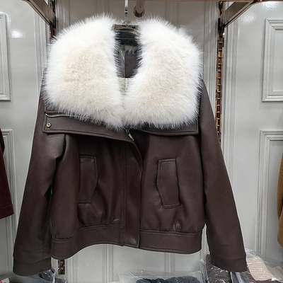 大狐狸毛领夹克皮草鹅绒外套短款