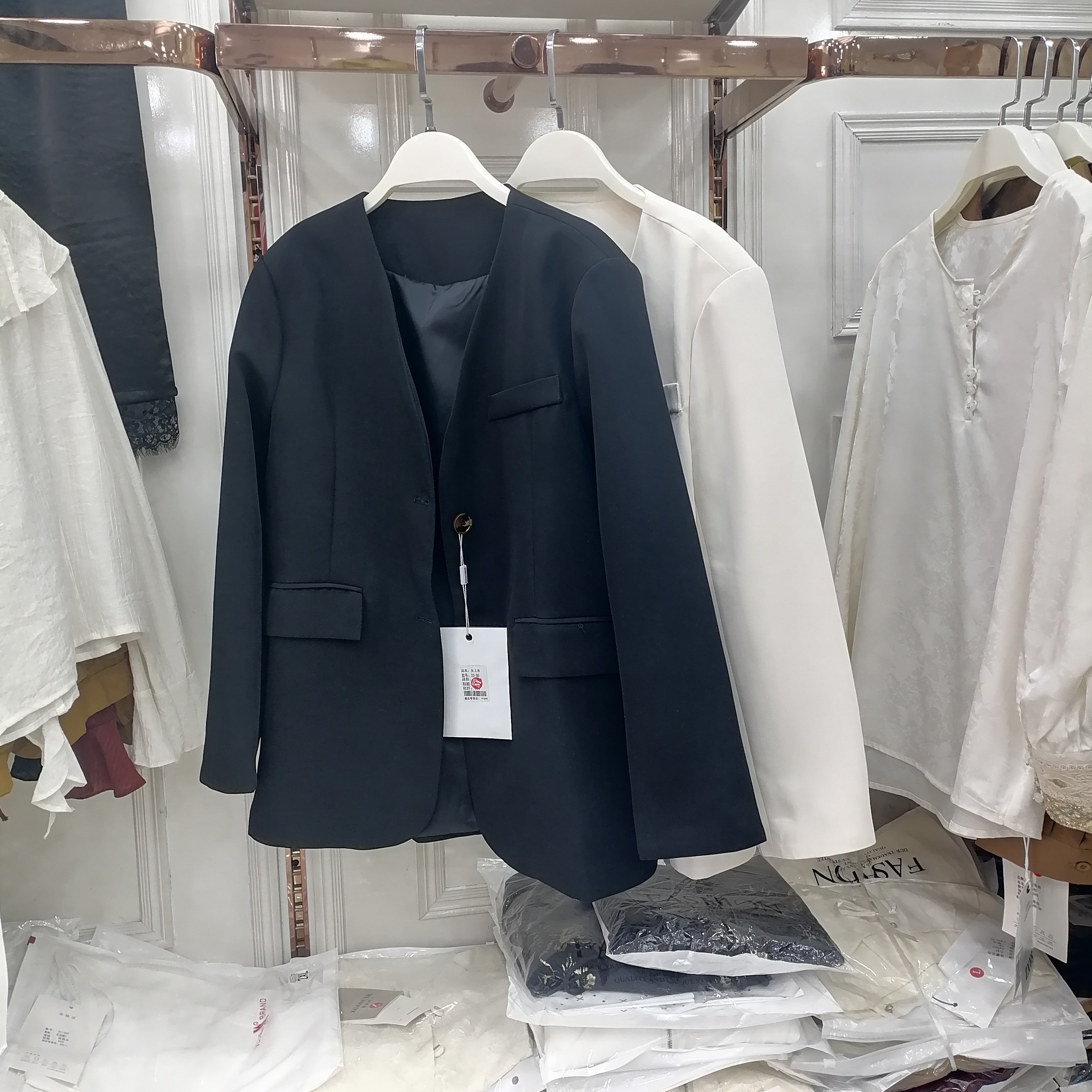 2026春装女无领西装外套轻熟风高级感黑色休闲小西装简约气质显瘦