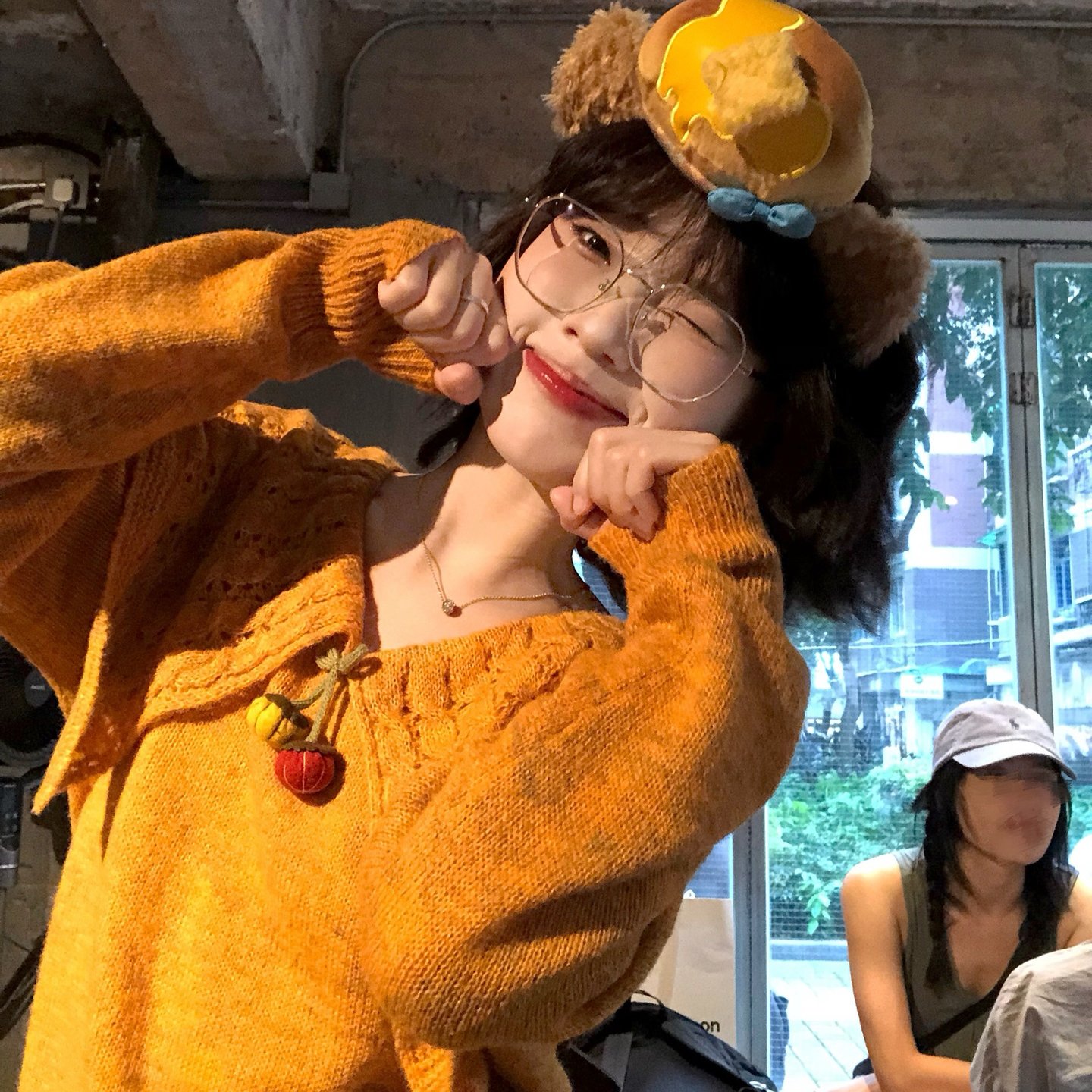 ALITTLE 乱糟糟“南瓜奶油挞”巨显白秋冬橘色大领子毛衣女